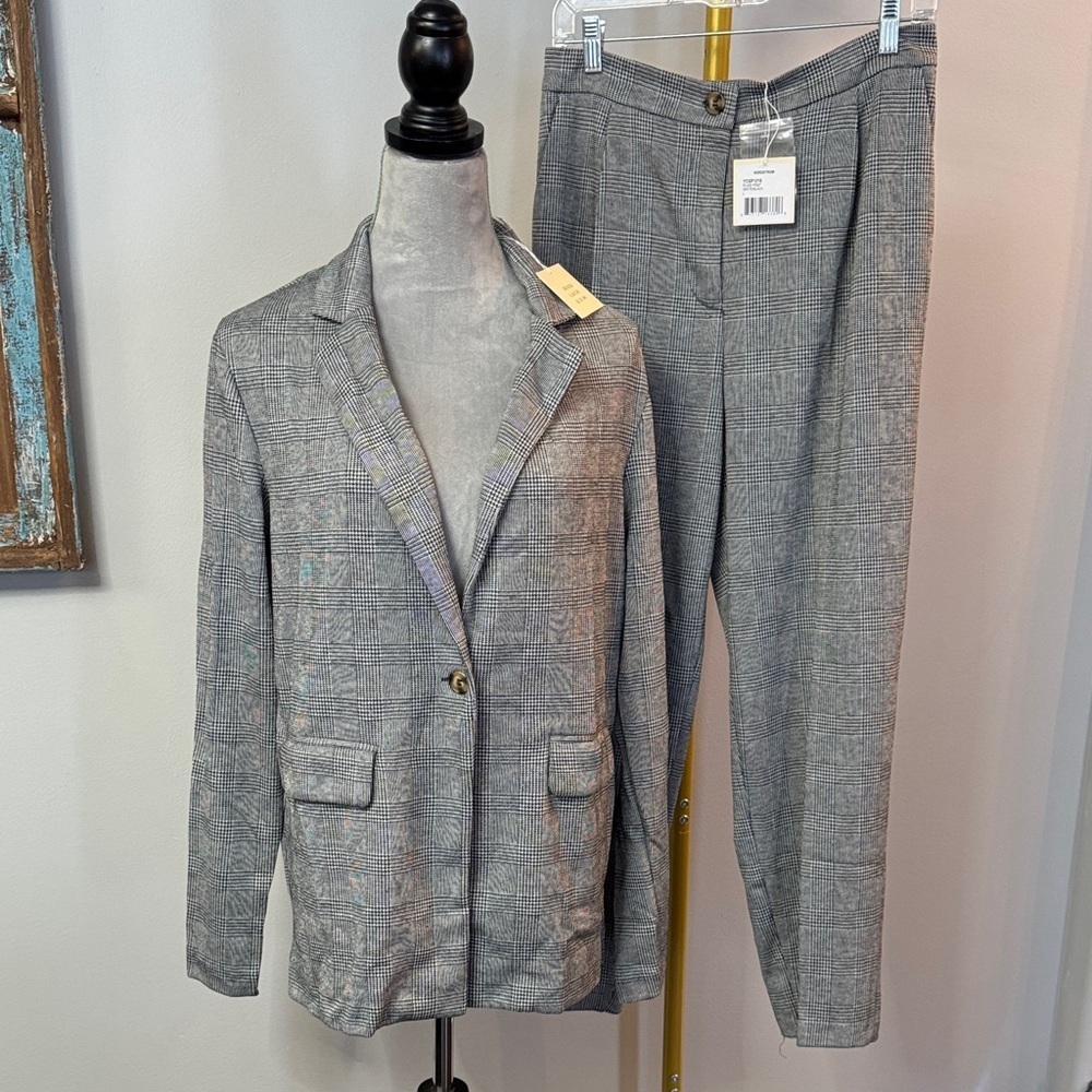 Nordstrom Classic Checkered Suit NWT L